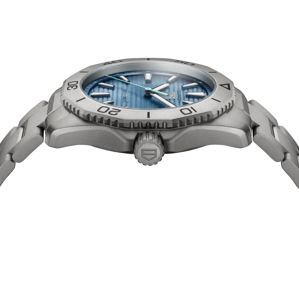 TGHR Aquaracer Professional 200 Solargraph Watch with Titanium Bracelet